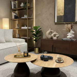 שולחן קוזי טרוורטין